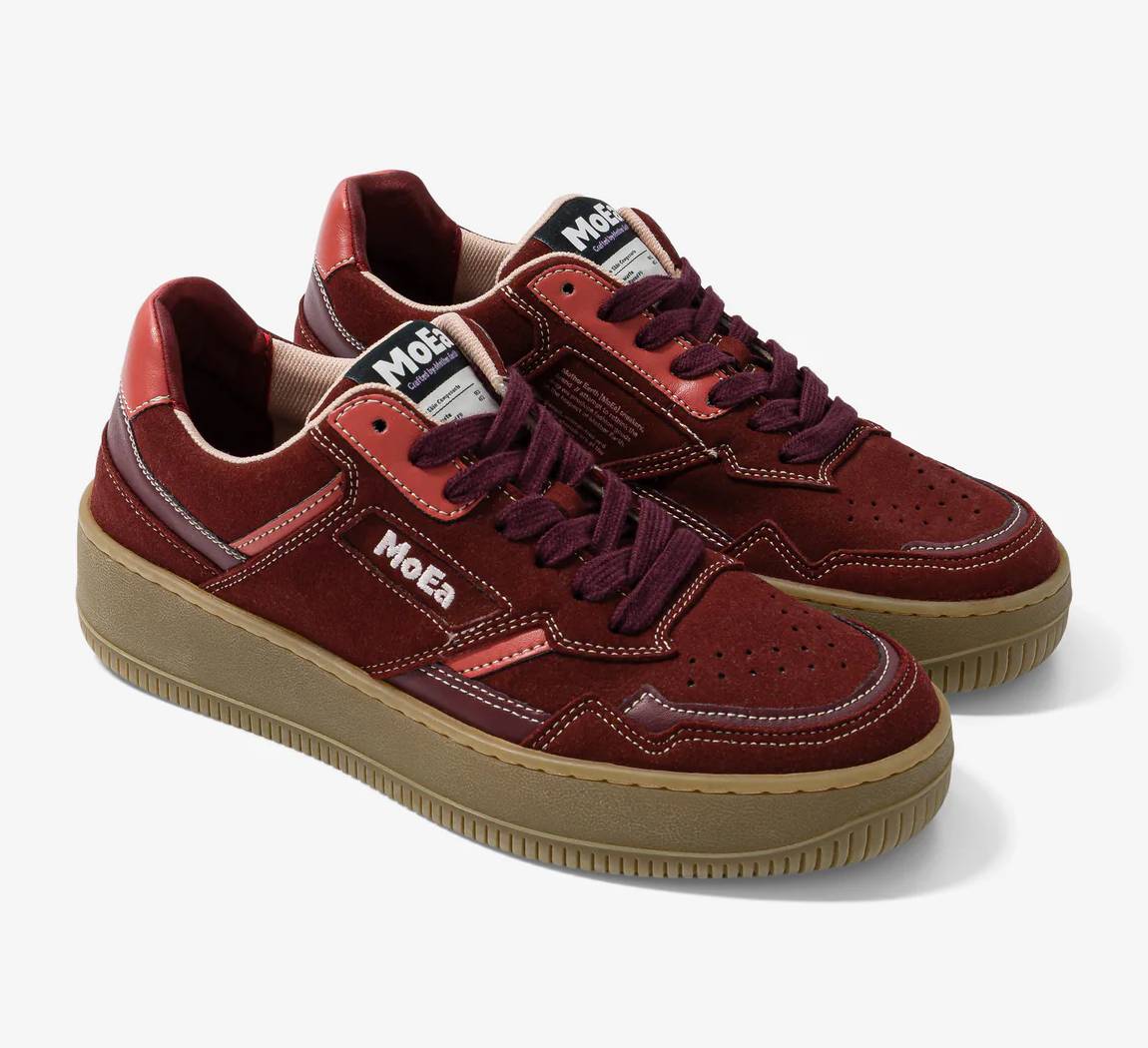 Basket vegan Gen 1 grapes wine natural